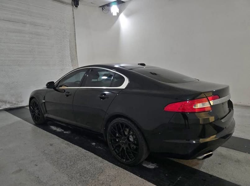 2011 Jaguar XF
