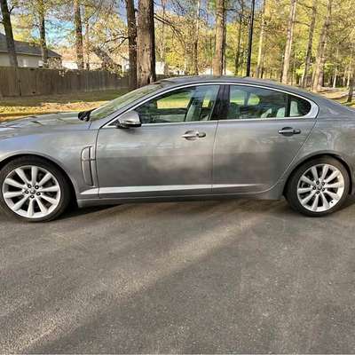 2011 Jaguar XF - XF Sedan 4D