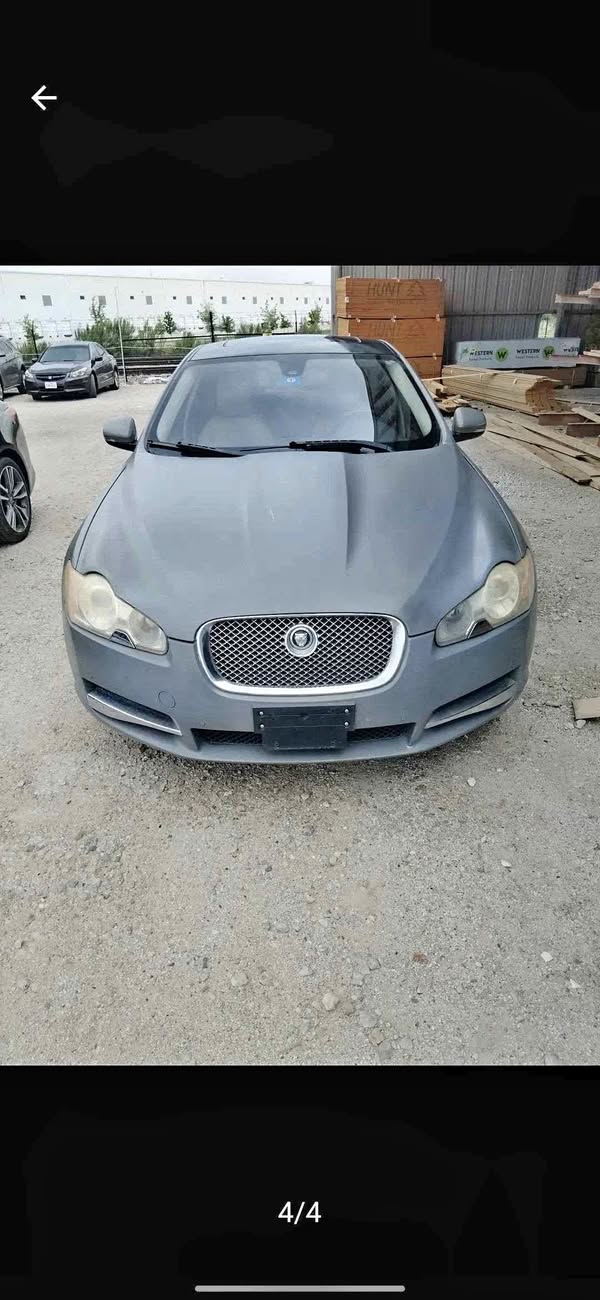 2010 Jaguar XF