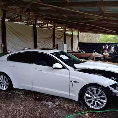 2013 Jaguar XF - XF Supercharged Sedan 4D