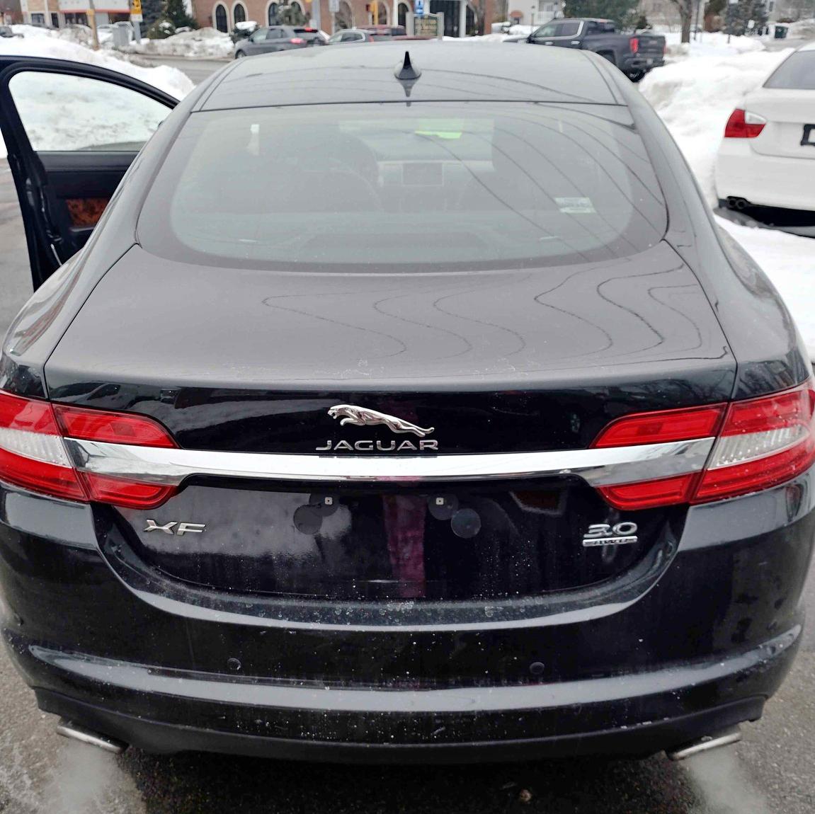 2015 Jaguar XF - XF 3.5t Premium Sedan 4D