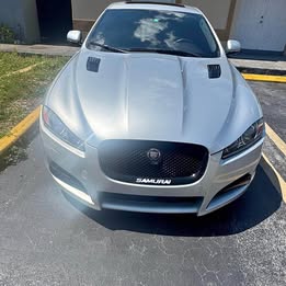 2015 Jaguar XF - XF Supercharged Sedan 4D