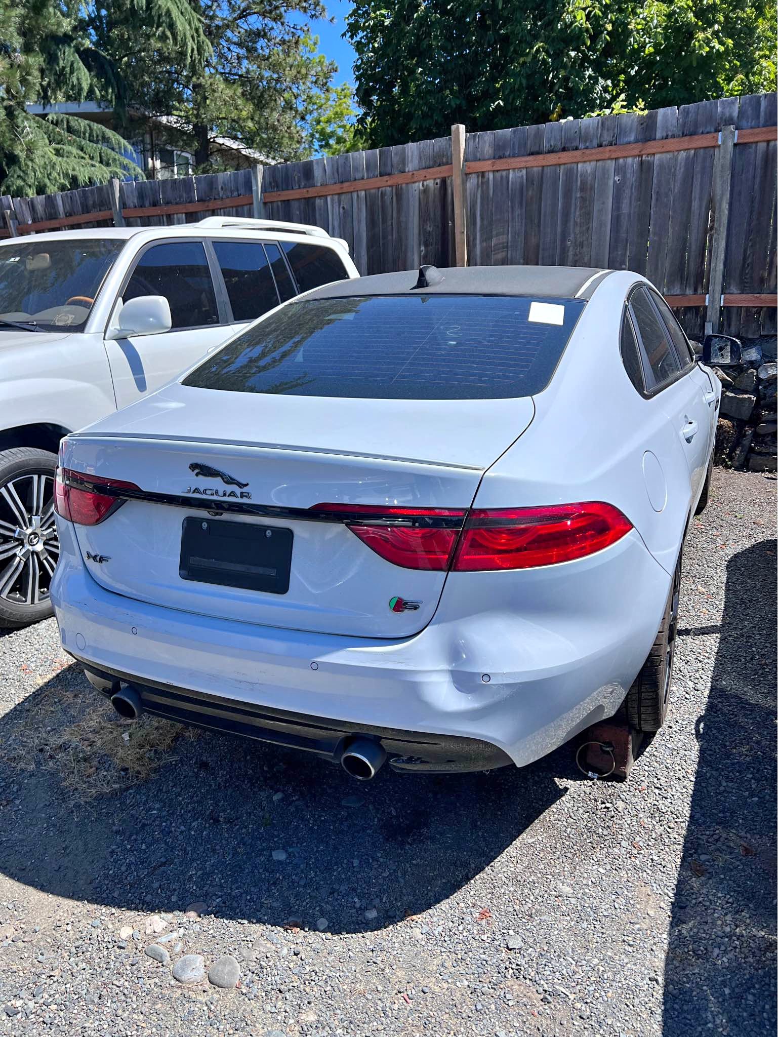2016 Jaguar XF - XF 3.5t Premium Sedan 4D