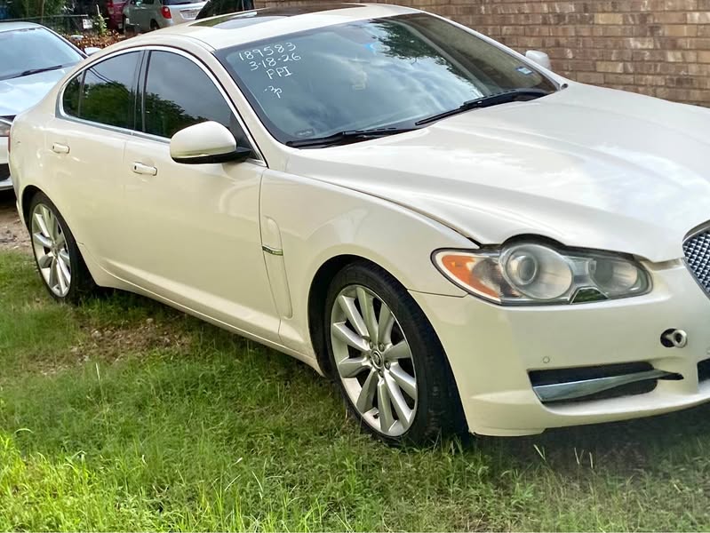 2010 Jaguar XF - Premium Sedan 4D