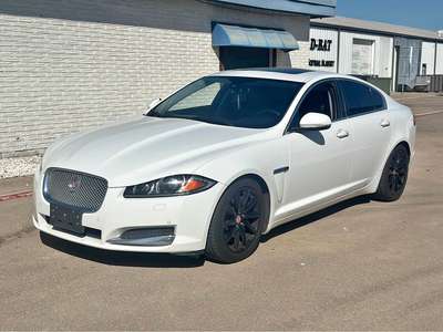 2015 Jaguar XF - XF 20d Premium Sedan 4D