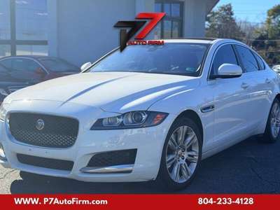 2017 Jaguar XF 35t Premium AWD 4dr Sedan