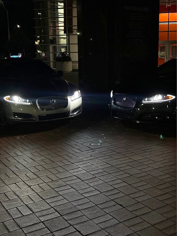 2012 Jaguar XF - XF Supercharged Sports Sedan 4D