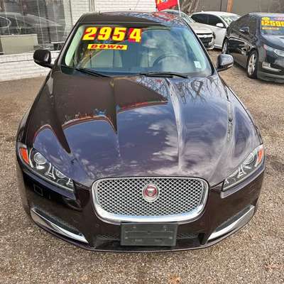 2015 Jaguar XF - Luxury Sedan 4D