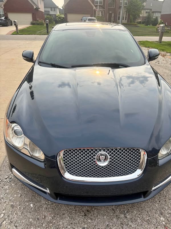 2012 Jaguar XF - XF Supercharged Sedan 4D