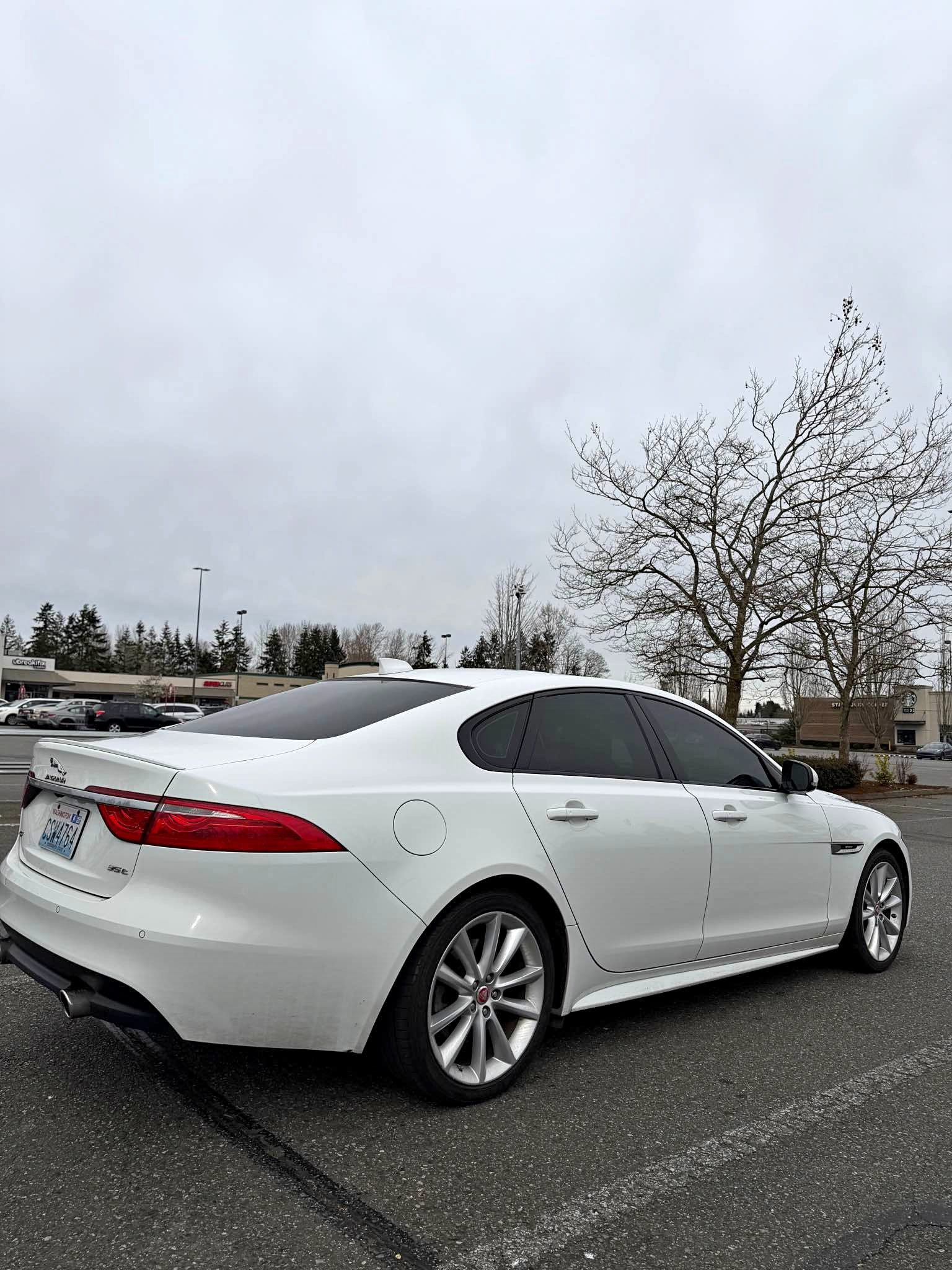 2016 Jaguar XF - XF Supercharged Sports Sedan 4D