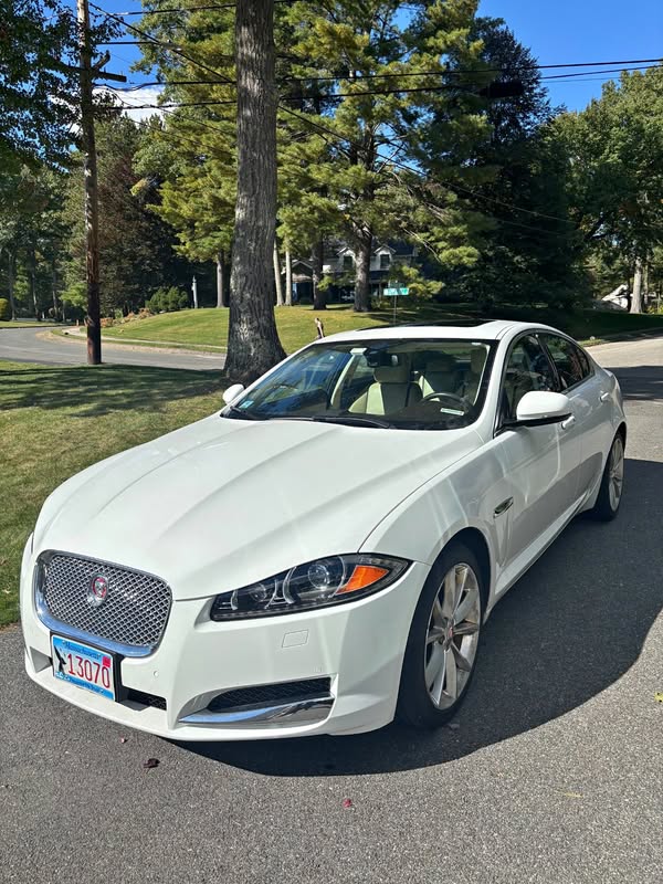 2015 Jaguar XF
