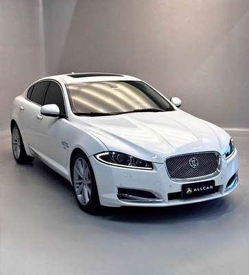 2012 Jaguar XF - XF Premium Sedan 4D