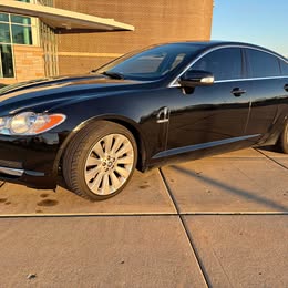 2009 Jaguar XF - Premium Sedan 4D