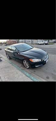 2011 Jaguar XF - Luxury Sedan 4D