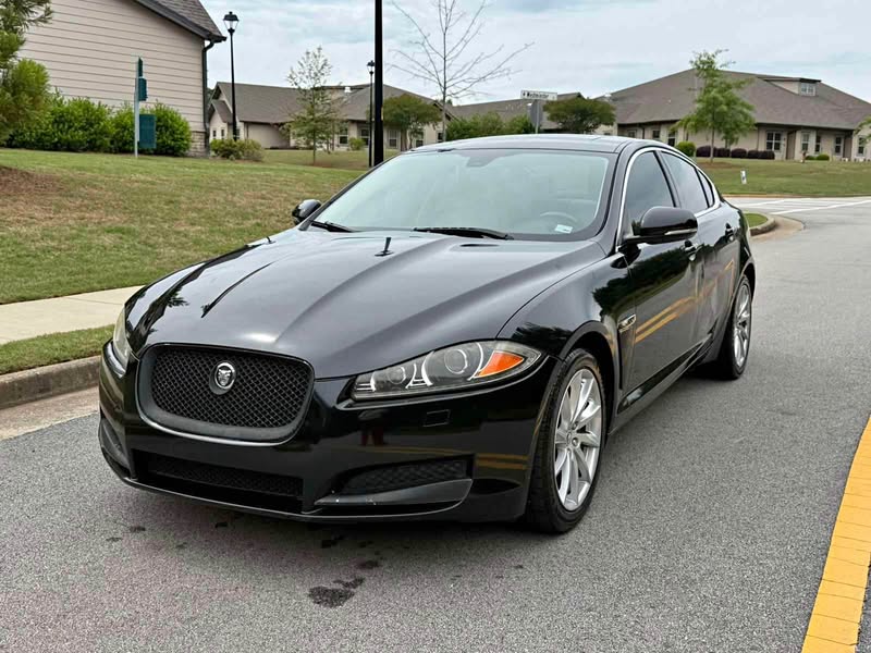 2013 Jaguar XF - Sedan 4D