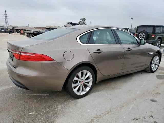 2017 Jaguar XF - XF 20d Premium Sedan 4D