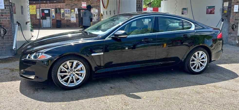 2012 Jaguar XF - XF Sport Sedan 4D