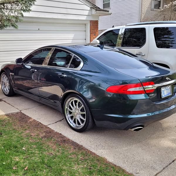 2013 Jaguar XF