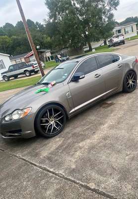 2009 Jaguar XF - Supercharged Sedan 4D