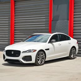 2024 Jaguar XF R-Dynamic SE