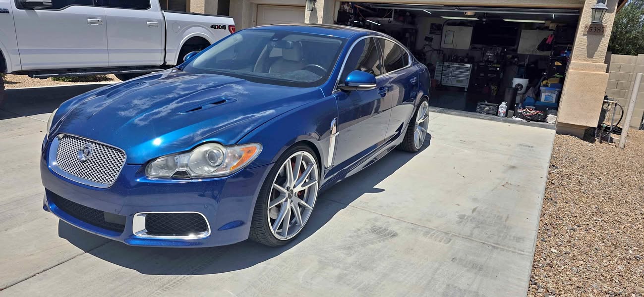 2010 Jaguar XF - XF Supercharged Sports Sedan 4D