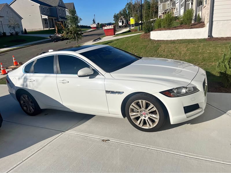 2017 Jaguar XF - Premium Luxury Sedan 4D