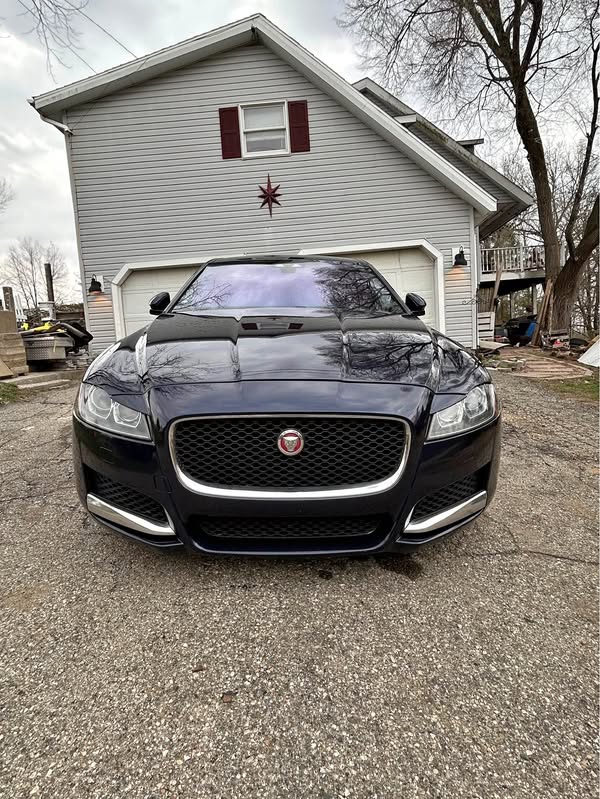 2016 Jaguar XF - XF Supercharged Sedan 4D