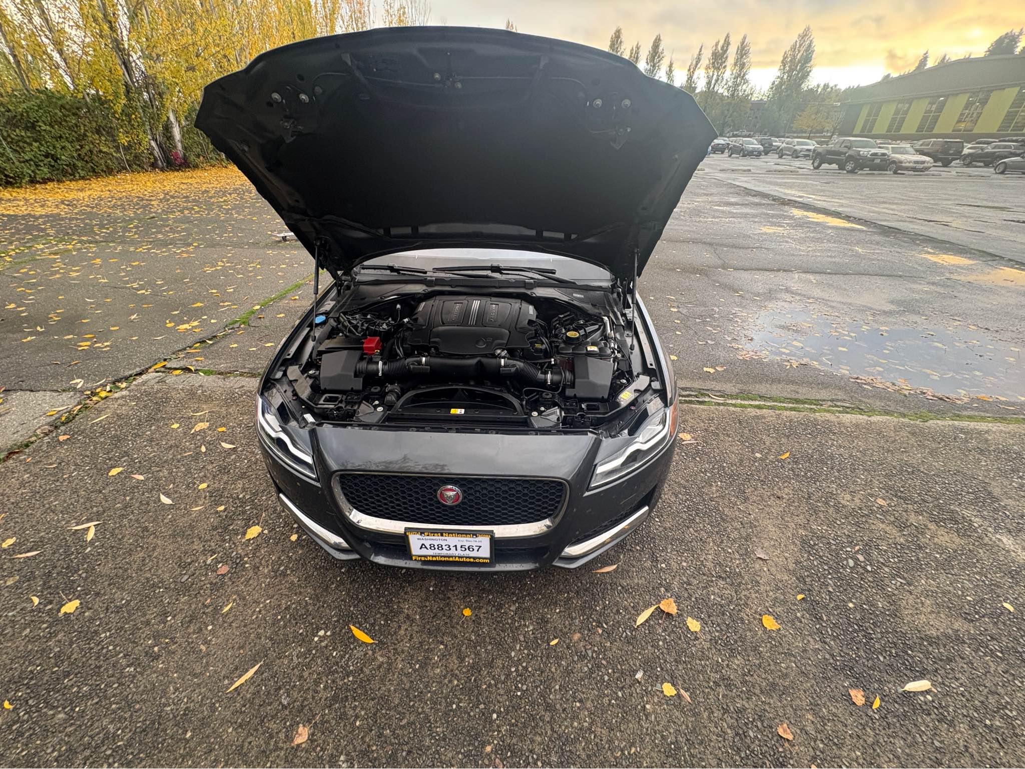 2016 Jaguar XF - Supercharged Sedan 4D