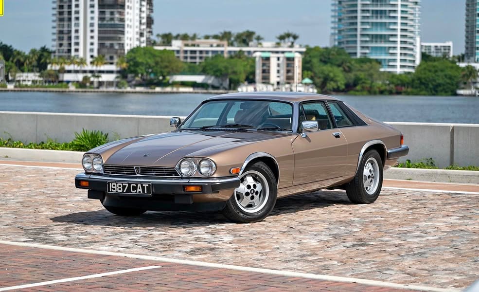 1987 Jaguar XJ XJS V12 Coupe 2D