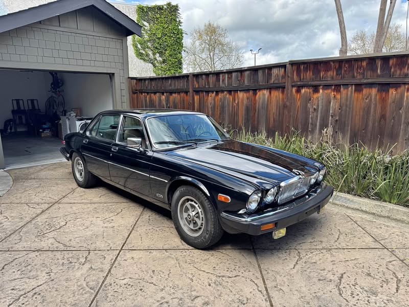 1986 Jaguar XJ - XJ6 Sedan 4D