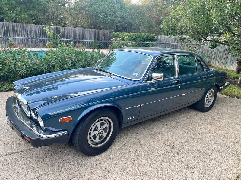 1986 Jaguar XJ - XJ6 Sedan 4D