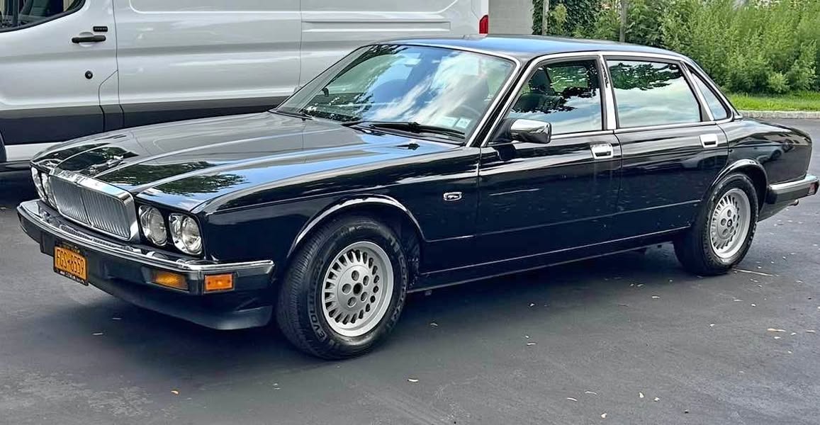 1990 Jaguar XJ - XJ6 L Sedan 4D