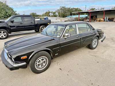 1987 Jaguar XJ - XJ6 Majestic Sedan 4D