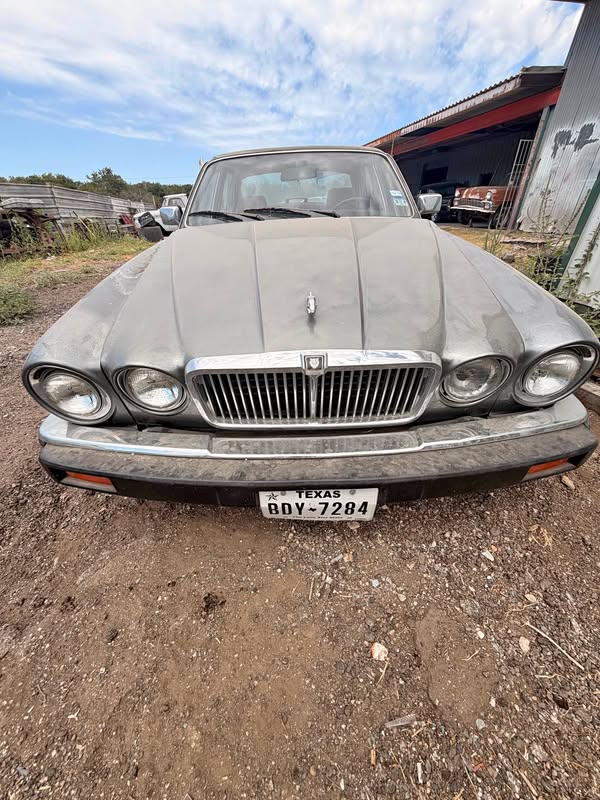 1987 Jaguar XJ - XJ6 L Sedan 4D