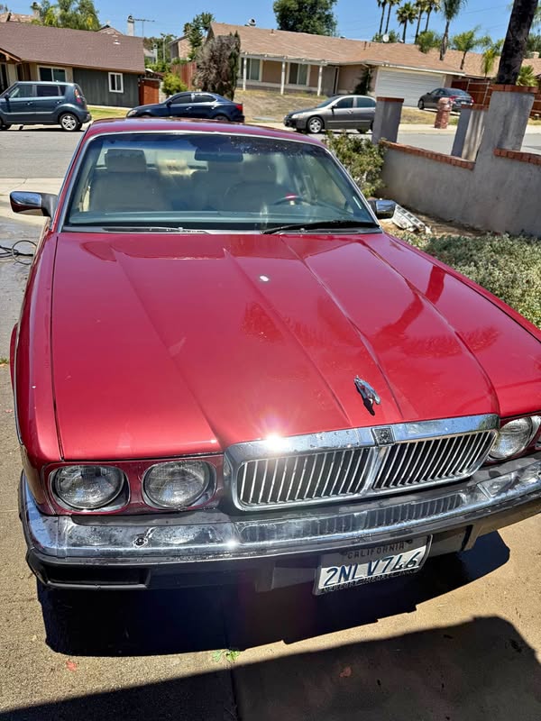 1989 Jaguar XJ - XJ6 Vanden Plas Sedan 4D