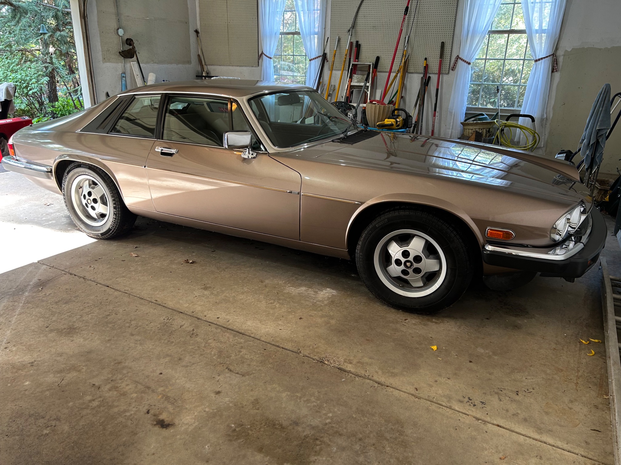 1986 Jaguar xjs v12