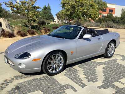 2006 Jaguar XKR Base