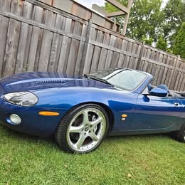 2004 Jaguar xkr portfolio Portfolio