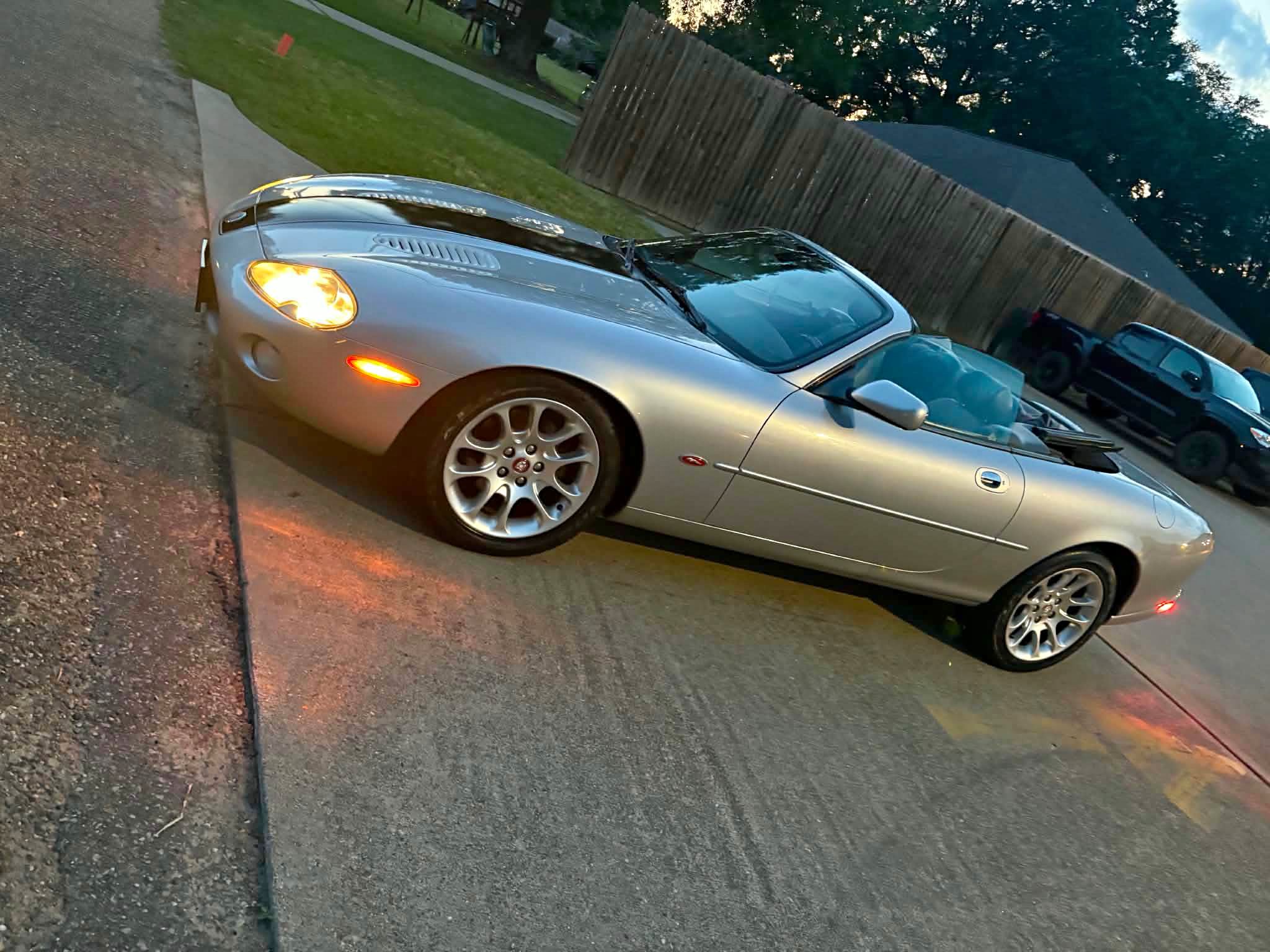 2002 Jaguar Xkr