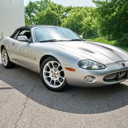 2001 Jaguar xkr