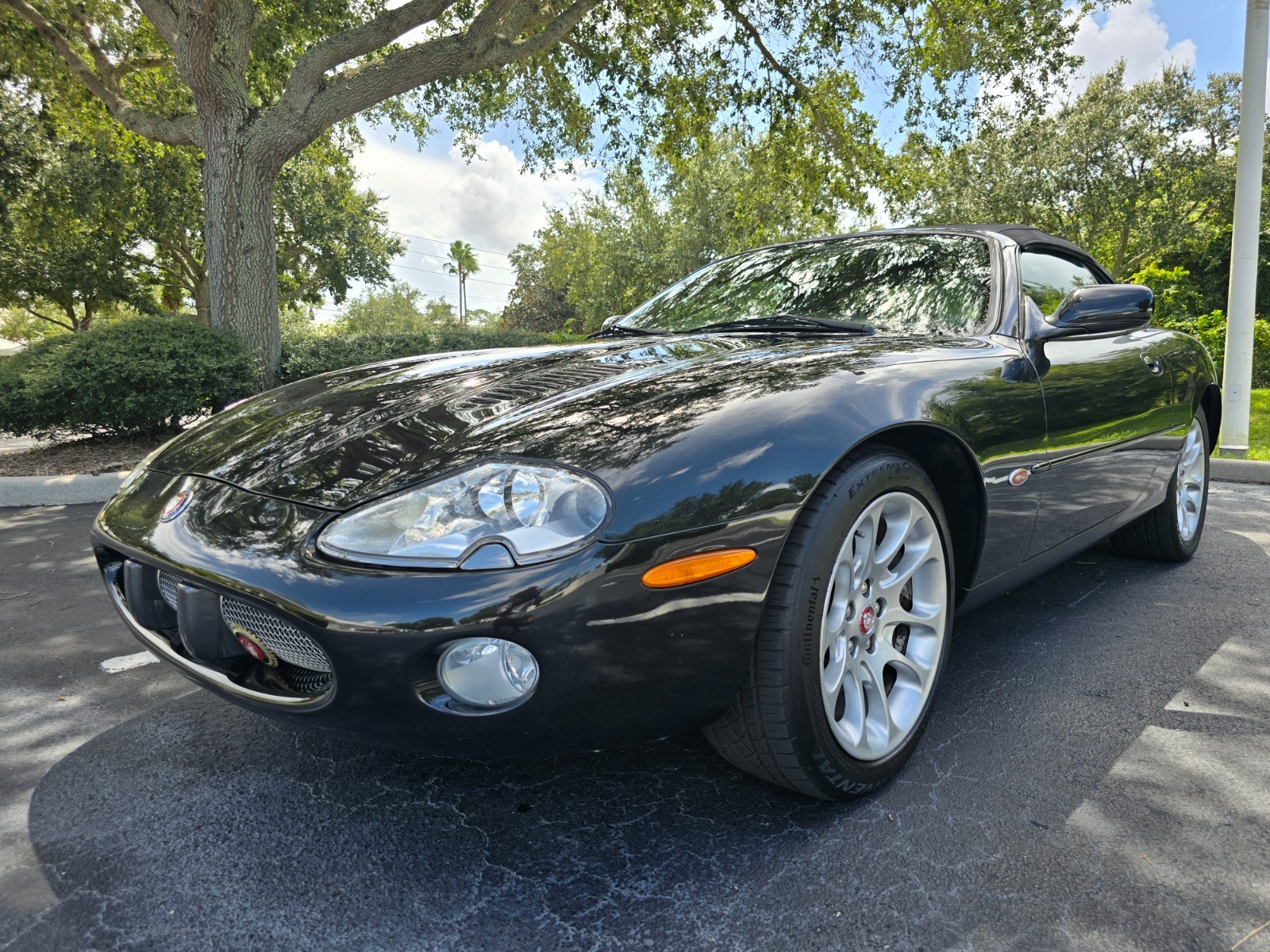 2002 Jaguar XKR XK-R  SUPERCHARGED