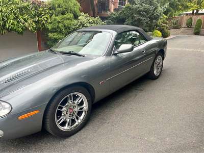 2002 Jaguar XKR