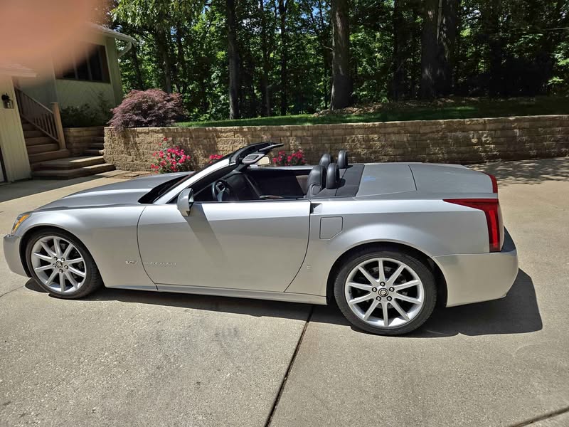 2006 Cadillac XLR - XLR-V Convertible 2D