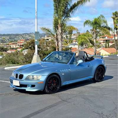 2001 BMW Z3 - 2.5i Roadster 2D