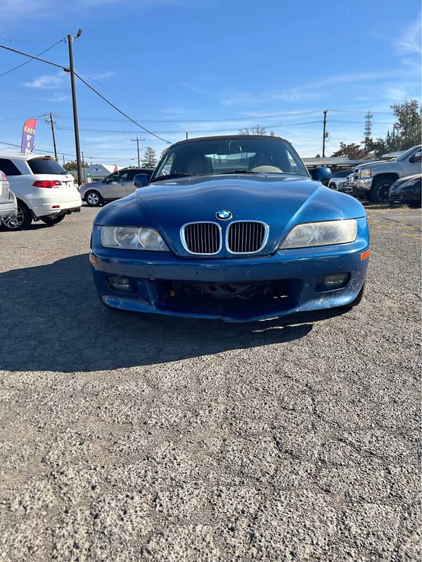 2000 BMW Z3 - 6-Cyl Roadster 2D
