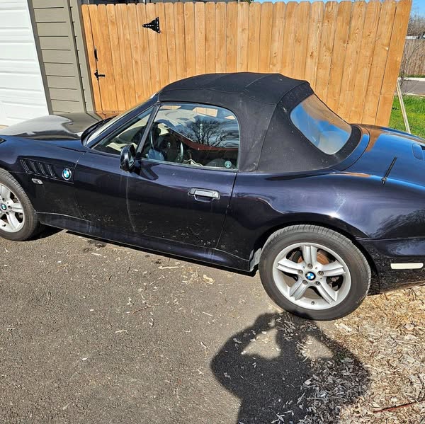 2001 BMW BMW Z3 Roadster 2D