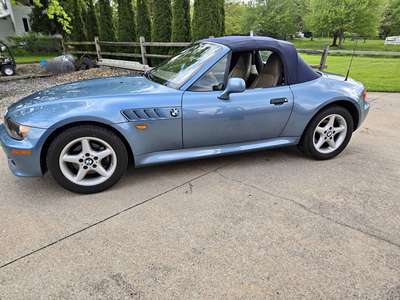 1998 BMW Z3 - 6-Cyl Roadster 2D