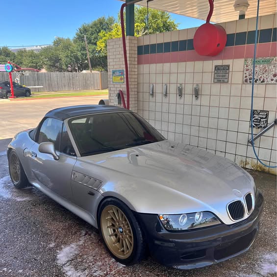 1998 BMW Z3 - 2.8 Roadster 2D