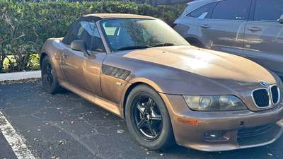 2000 BMW Z3 - 2.3 Roadster 2D