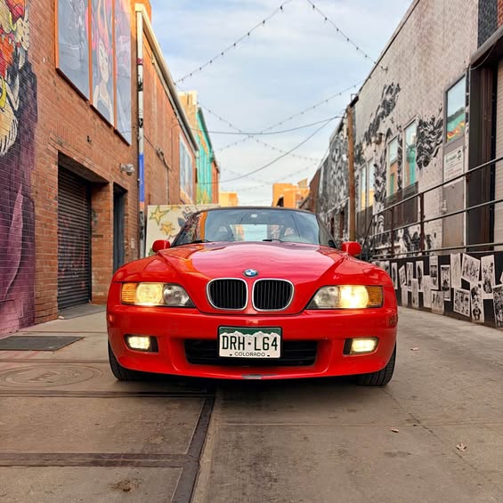 1997 BMW Z3 - 2.8 Roadster 2D